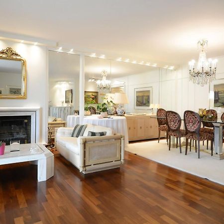 Luxury Apartment Demokratias アテネ エクステリア 写真